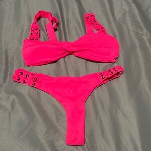 Bahimi hot pink bikini set